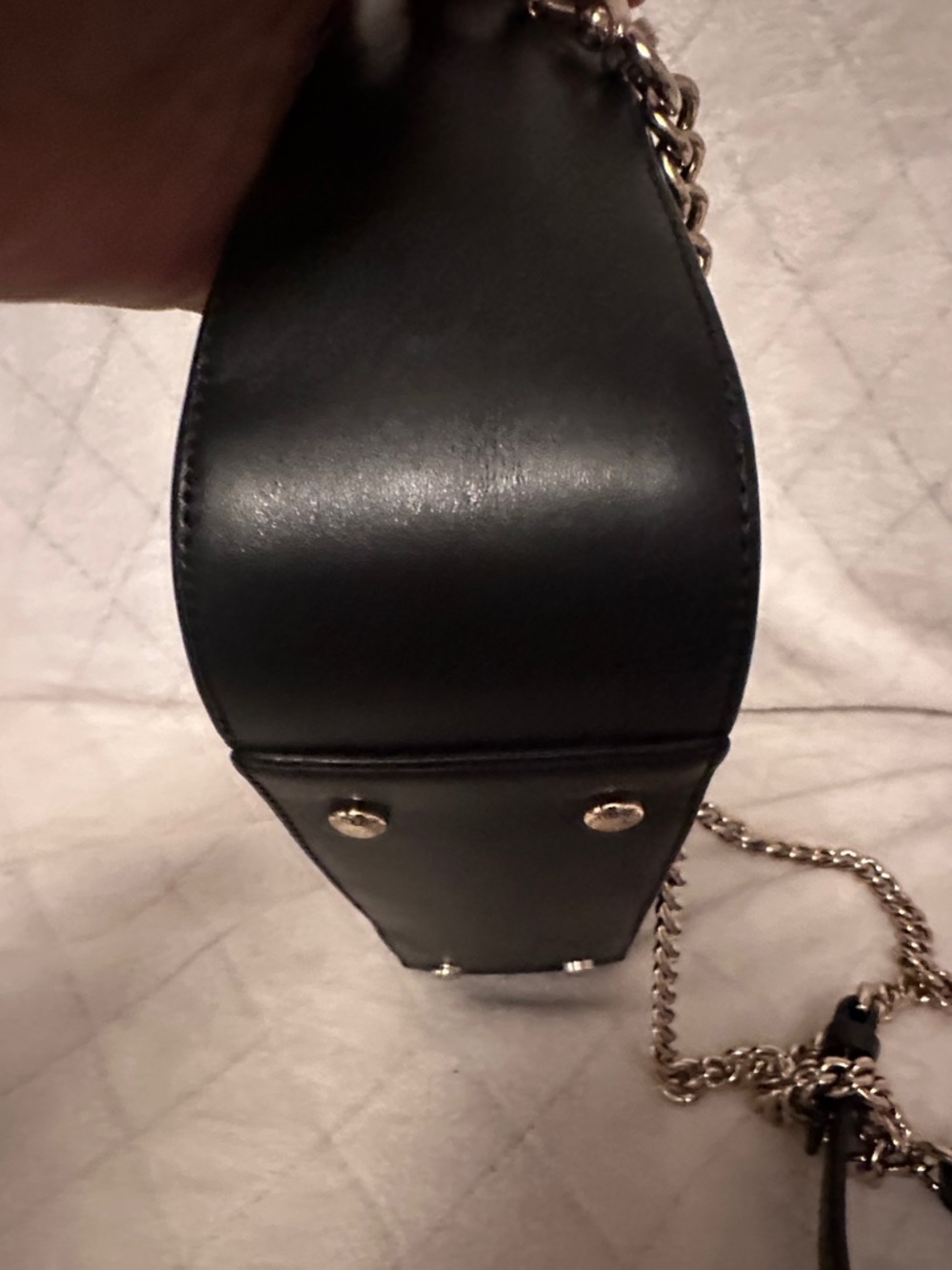Metro City Black Crossbody/Shoulder Bag with Gold Chain and Accent - Picture 4 of 9